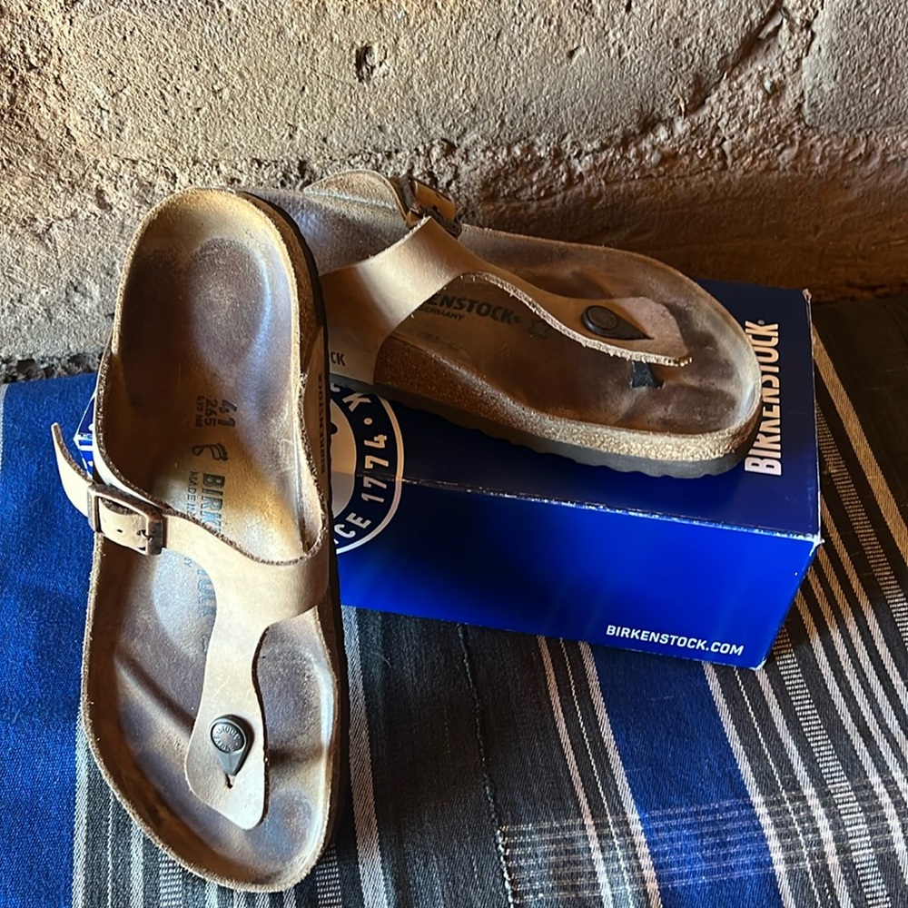 Birkenstock Gizeh sandal light brown size 41